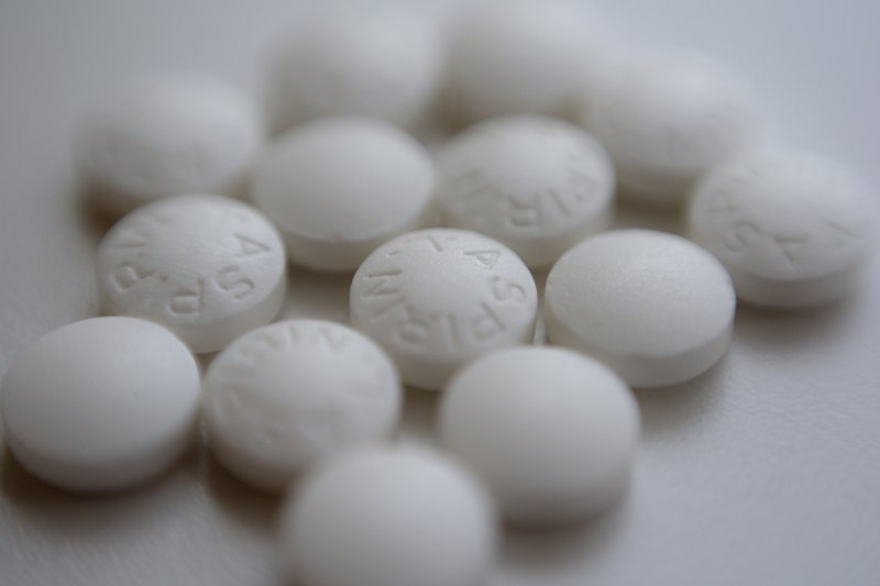 daily low dose aspirin